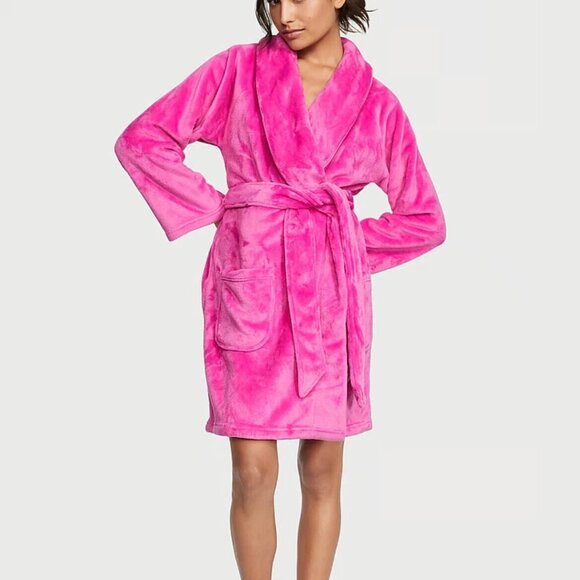 VICTORIA'S SECRET Cozy Short Plush Bath Robe Embossed Monogram Size XL/XXL - Picture 2 of 8